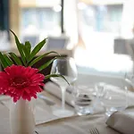 Logis La Lentillere - Restaurant Cote Parc 2* Lalacelle