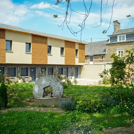 Logis La Lentillere - Restaurant Cote Parc