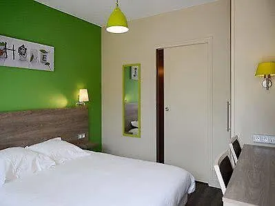 Logis Hotel La Lentillere - Restaurant Cote Parc Lalacelle