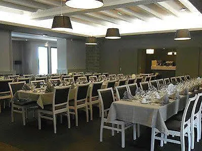 Logis Hotel La Lentillere - Restaurant Cote Parc