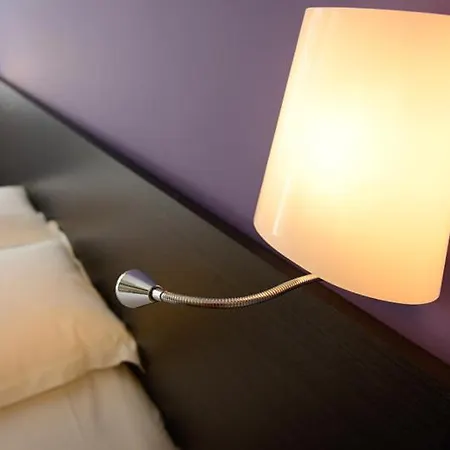 Logis Hotel La Lentillere - Restaurant Cote Parc 2* Lalacelle