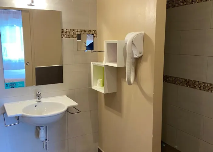 Logis La Lentillere - Restaurant Cote Parc