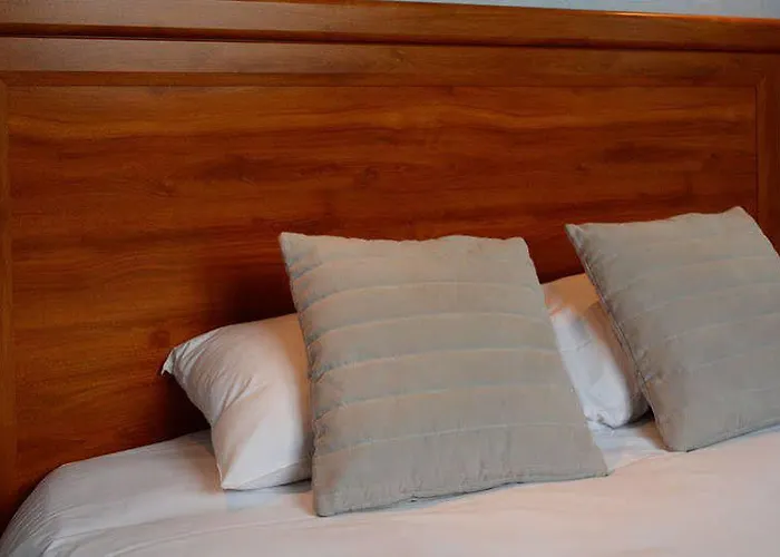 罗吉斯林提勒尔酒店（科特迪瓦parc餐厅） 酒店